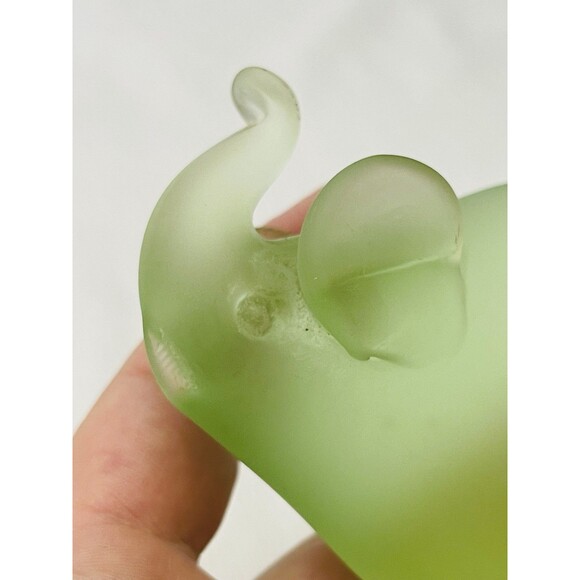 Satin Frosted Art Glass Abstract Elephant Paperweight Trunk Up Green 3" tall - Picture 6 of 12